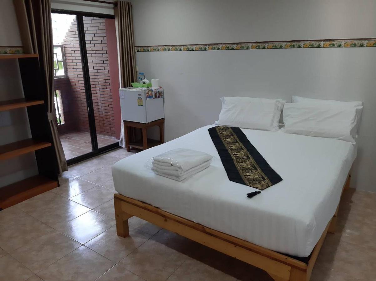 Eastan View Apartment Chiang Mai Buitenkant foto