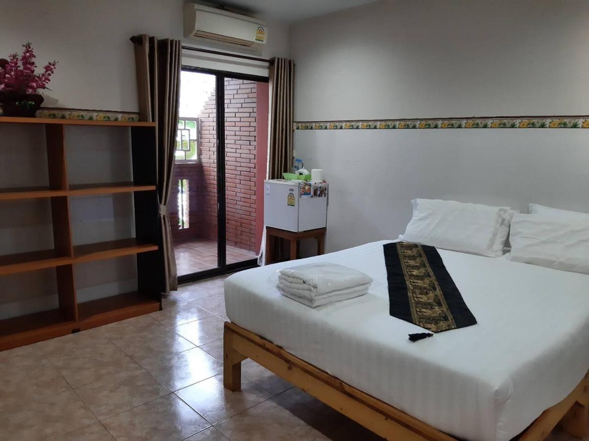Eastan View Apartment Chiang Mai Buitenkant foto